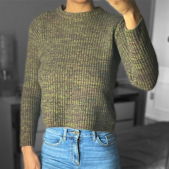 Dolce & Gabbana Pullover Sweater Authentic - Picture 1 of 11